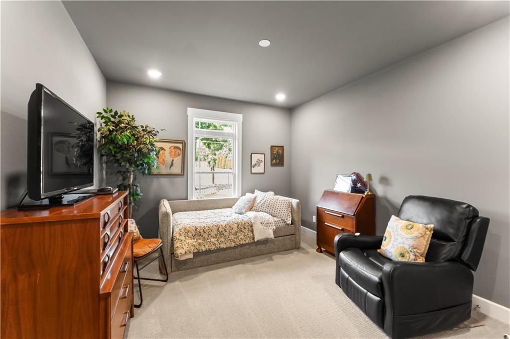35 Skye Drive, Bella Vista — photo 21 of 38