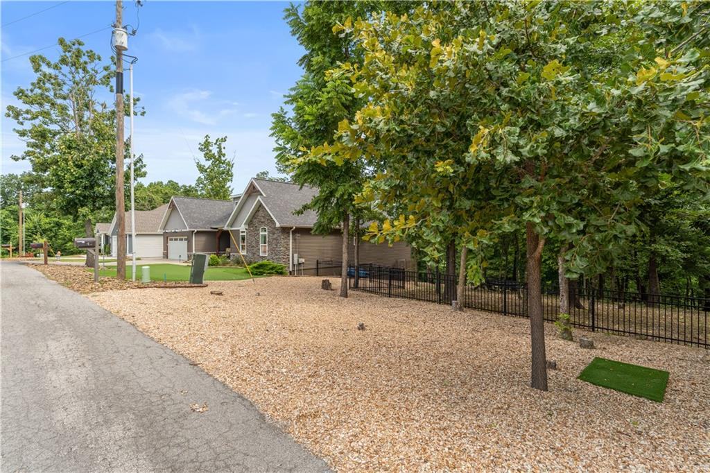 35 Skye Drive, Bella Vista — photo 36 of 38